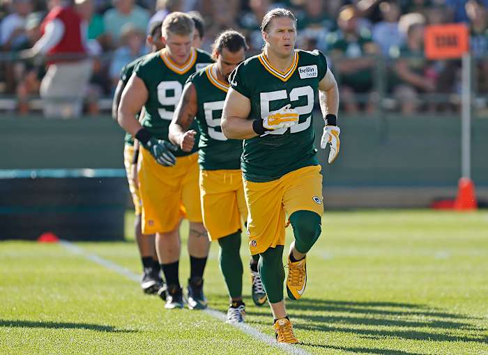 2016-0726-Green-Bay-Packers-training-camp-Clay-Matthews.jpg